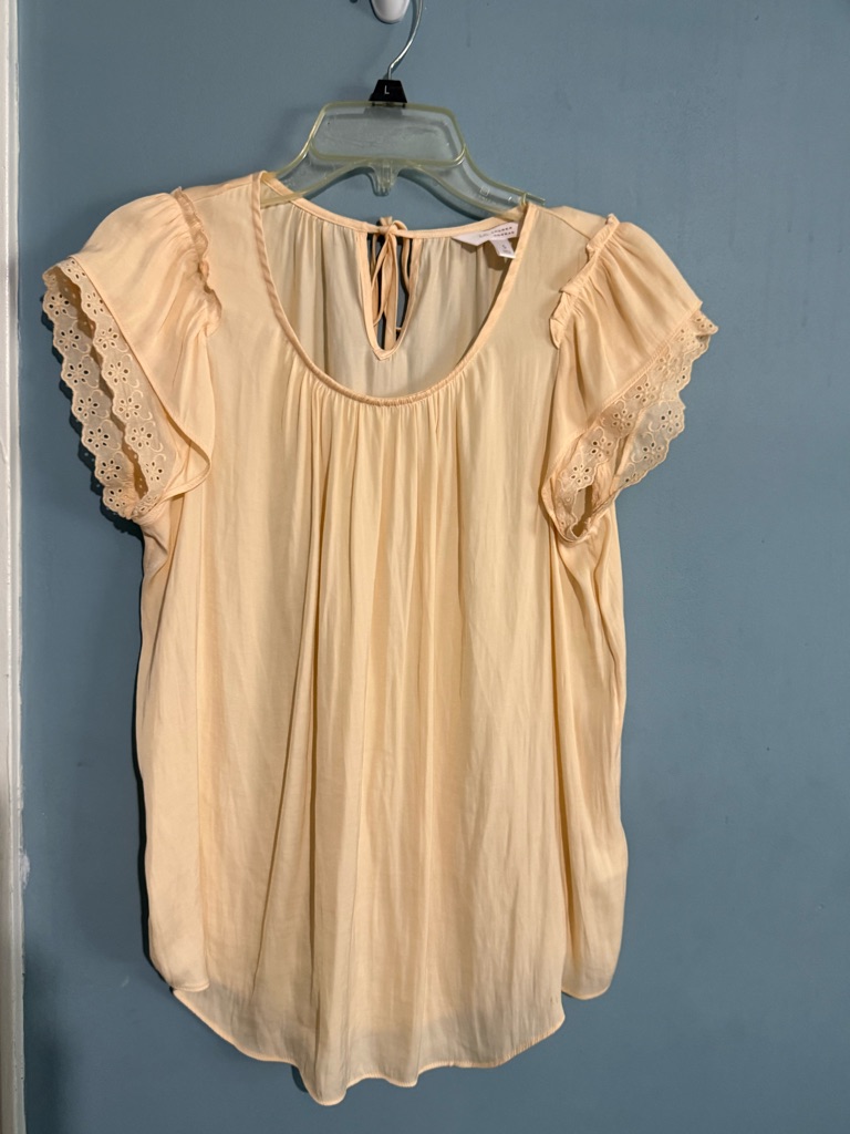 Lc Lauren Conrad Cream Eyelet Flutter Sleeve Blouse